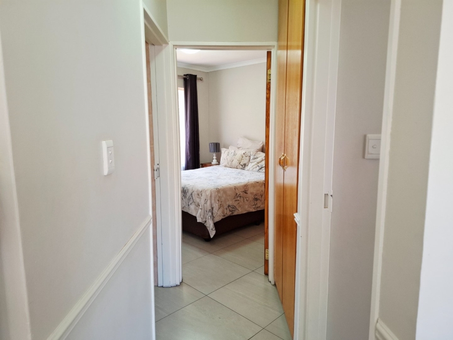 3 Bedroom Property for Sale in Langenhovenpark Free State